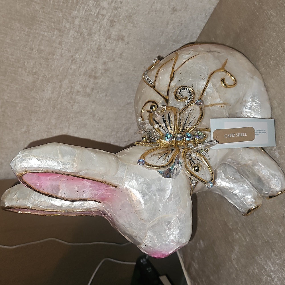 Capiz Shell Bunny Rabbit NWT